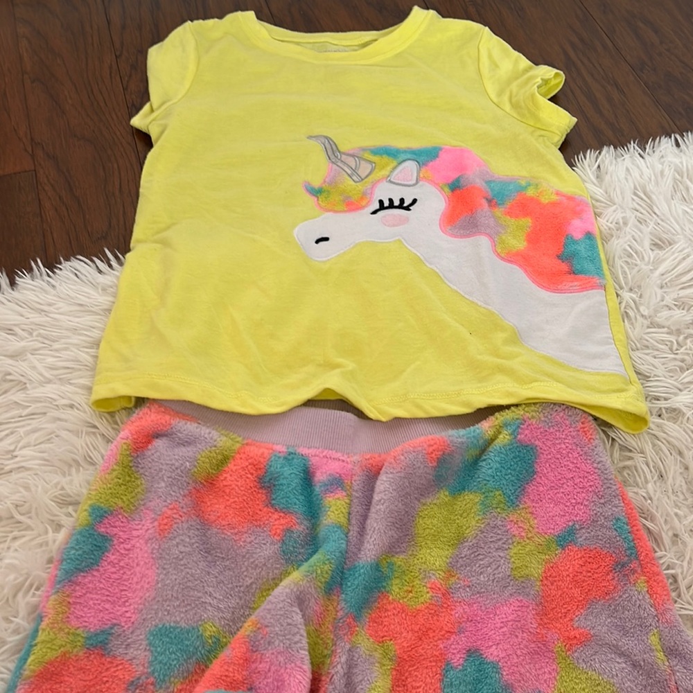 Kids size 10/12 pajamas